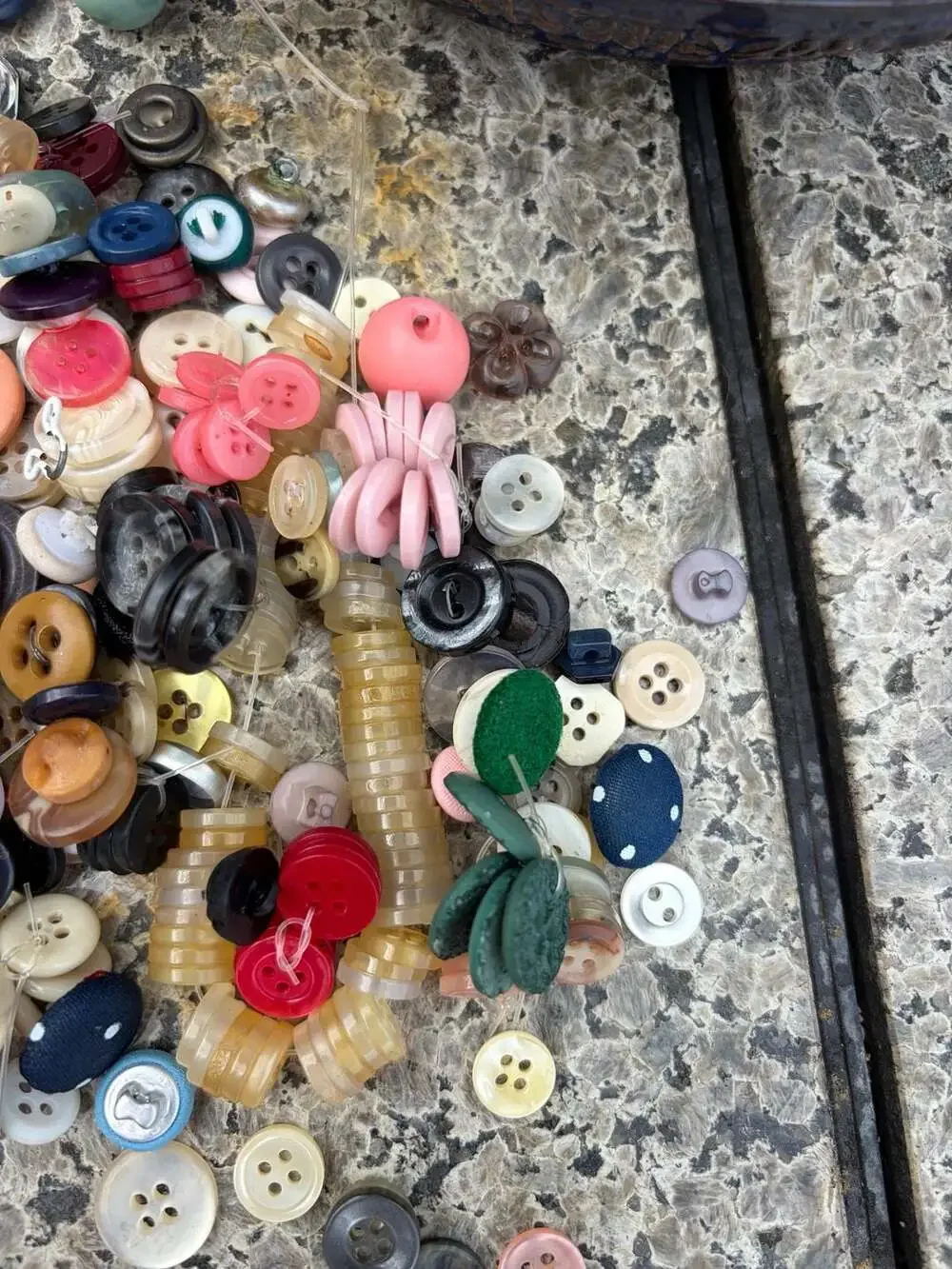 Large Assorted Lot of Vintage and Modern Mixed Sewing Buttons